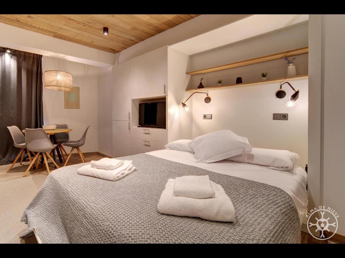 Audeth De Alma De Nieve Apartment Vielha Bagian luar foto